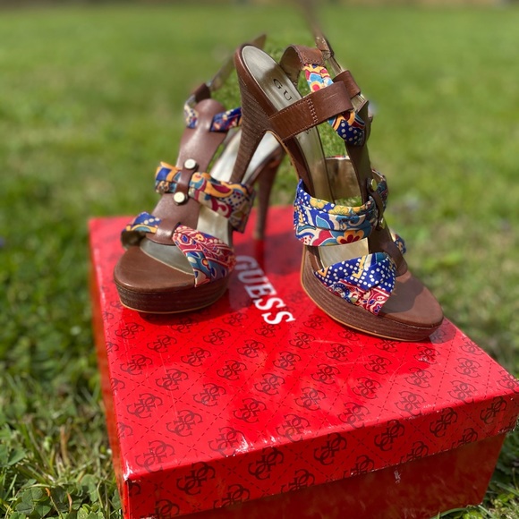 Guess GWKAEDI Summer High Heels, size 6.5 - Picture 1 of 5